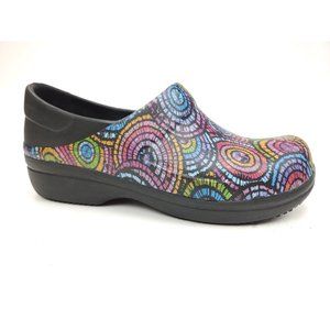 Crocs Dual Comfort Neria Pro II Womens 7 Blue Black Nurse Shoes Clog Graphic